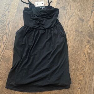 Black Sleeveless Dress